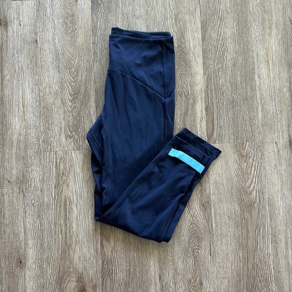 Zyia Navy Strap Deluxe Hi Rise Leggings Size 6-8 Athletic - Picture 1 of 7